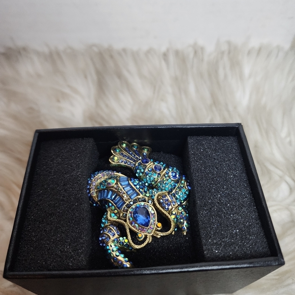 Heidi Daus Jewel Tones Crystal Lobster Cuff NiB - Picture 11 of 13